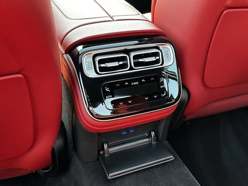 Certified 2025 Mercedes-Benz S 580 4MATIC Sedan image 26