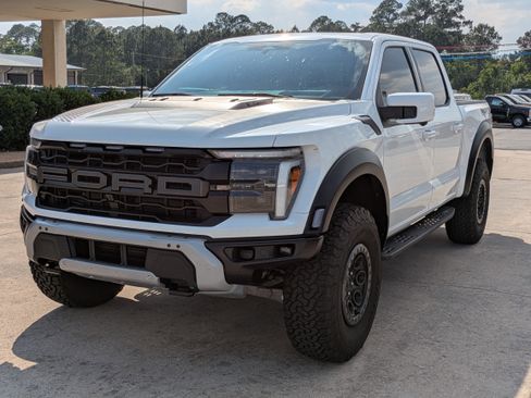 Used 2025 Ford F150 Raptor AWD/4WD image 2