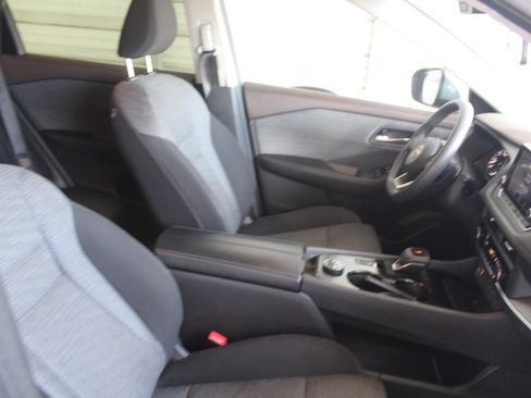 Used 2023 Nissan Rogue SV AWD/4WD image 21