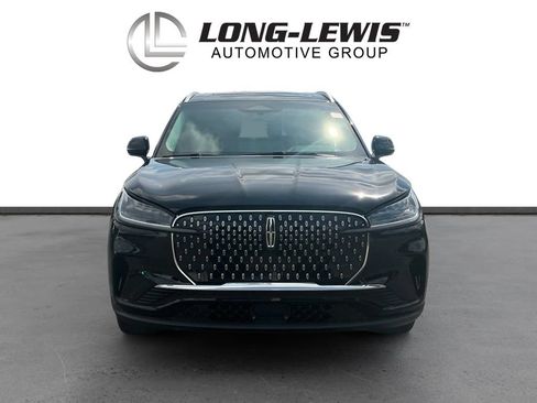 Used 2025 Lincoln Aviator 2WD image 11