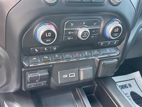 Used 2019 GMC Sierra 1500 AT4 w/ Off Road Performance Package AWD/4WD image 35