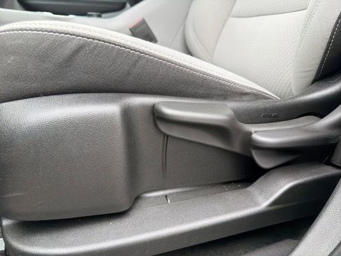 Used 2024 GMC Terrain SLE w/ LPO, Floor Liner Package image 13