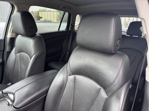 Used 2020 Buick Envision Premium AWD/4WD image 24