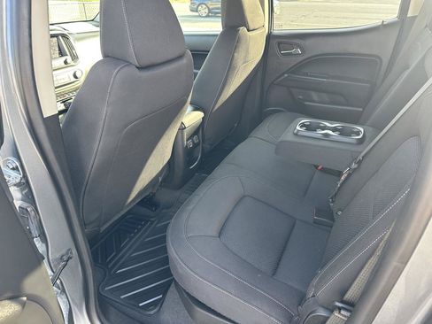 Used 2021 Chevrolet Colorado LT w/ Safety Package AWD/4WD image 19