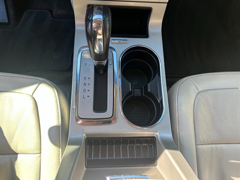 Used 2010 Ford Flex SEL FWD image 20