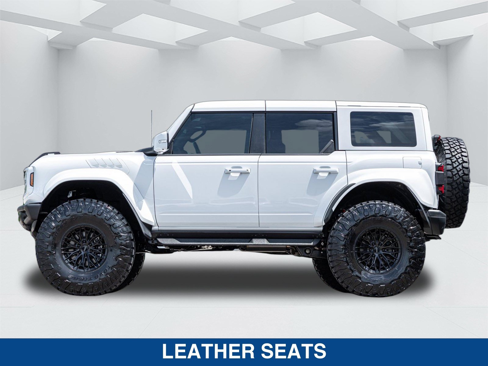 New 2026 Ford Bronco Raptor AWD/4WD image 8