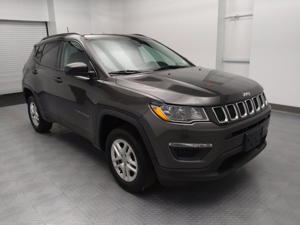 Used 2018 Jeep Compass Sport AWD/4WD image 13