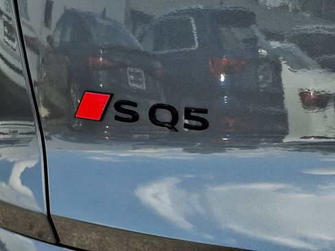 New 2026 Audi SQ5 Premium Plus AWD/4WD image 12