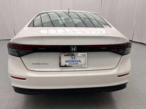 Used 2024 Honda Accord EX image 7