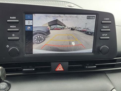 Certified 2025 Hyundai Elantra Sport image 10