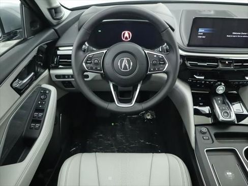 Used 2026 Acura MDX w/ Technology Package image 11