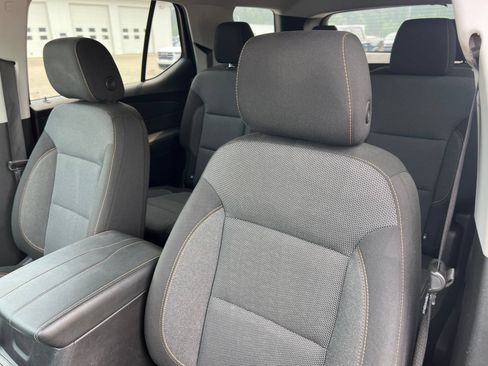 Certified 2021 Chevrolet Traverse LT AWD/4WD image 14