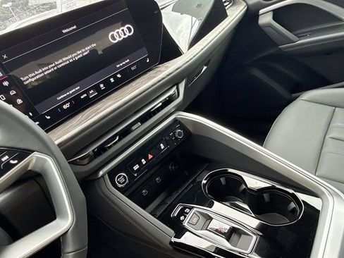 New 2025 Audi Q5 Premium AWD/4WD image 26