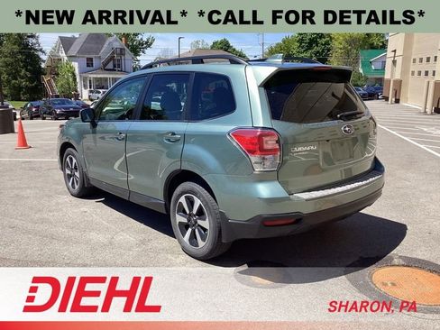 Used 2018 Subaru Forester 2.5i Premium w/ All-Weather Package AWD/4WD image 5