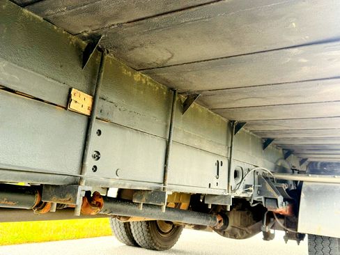 Used 2012 Ford F550 2WD Regular Cab Super Duty w/ Payload Upgrade Pkg image 17