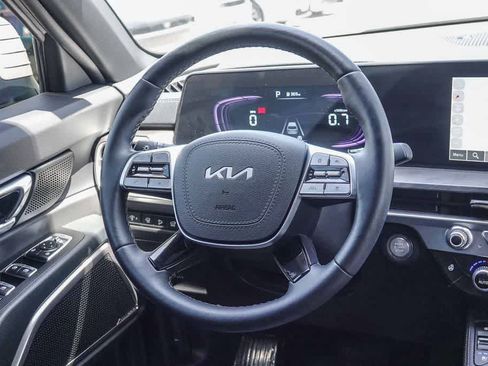 Certified 2025 Kia Telluride EX X-Line AWD/4WD image 14
