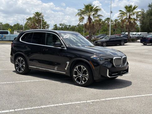 Certified 2026 BMW X5 xDrive50e w/ Executive Package AWD/4WD image 2