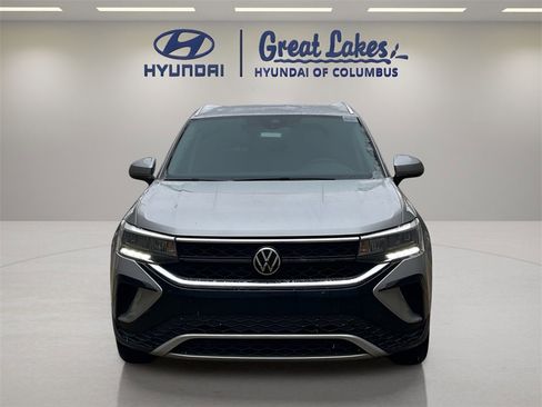 Used 2022 Volkswagen Taos SE image 8