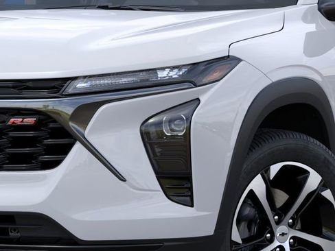 New 2026 Chevrolet Trax RS FWD image 10