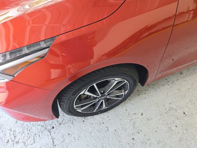 Certified 2024 Kia Forte LXS w/ LXS Technology Package FWD image 9