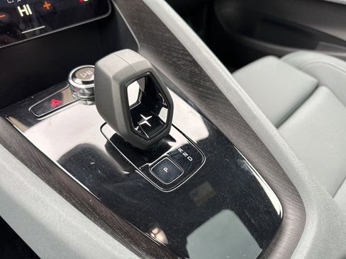 Used 2023 Polestar Polestar 2 w/ Pilot Pack image 17