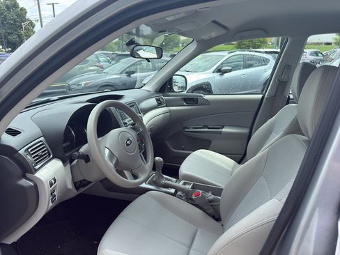 Used 2011 Subaru Forester 2.5X AWD/4WD image 9
