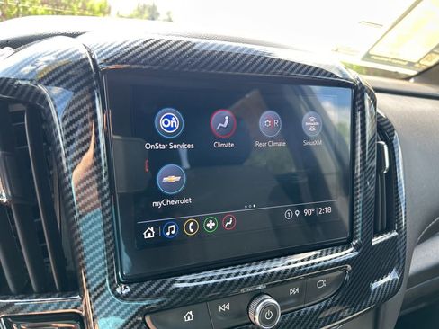 Used 2022 Chevrolet Traverse LT FWD image 33
