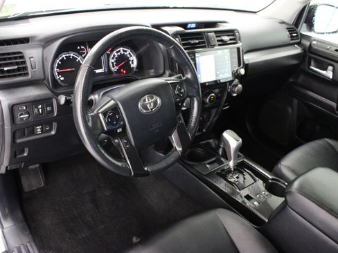 Used 2023 Toyota 4Runner TRD Off-Road Premium w/ Moonroof Package AWD/4WD image 13