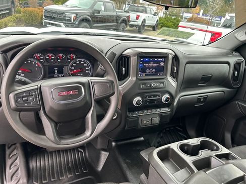 Used 2023 GMC Sierra 1500 Pro w/ Pro Value Package image 6