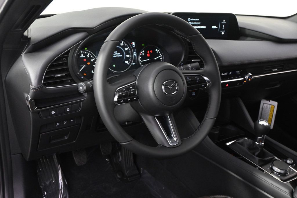 New 2026 MAZDA MAZDA3 2.5 S Hatchback w/ Premium Pkg FWD image 12