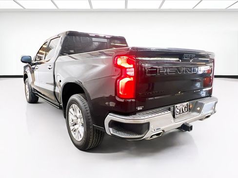Used 2022 Chevrolet Silverado 1500 LTZ image 6