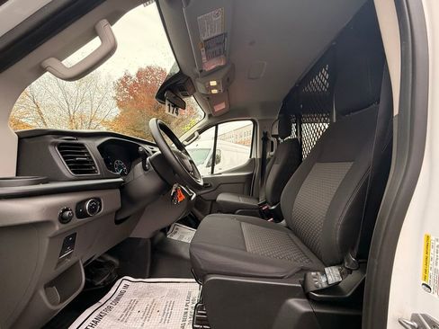 Used 2024 Ford Transit 250 Low Roof w/ Exterior Upgrade Package image 15
