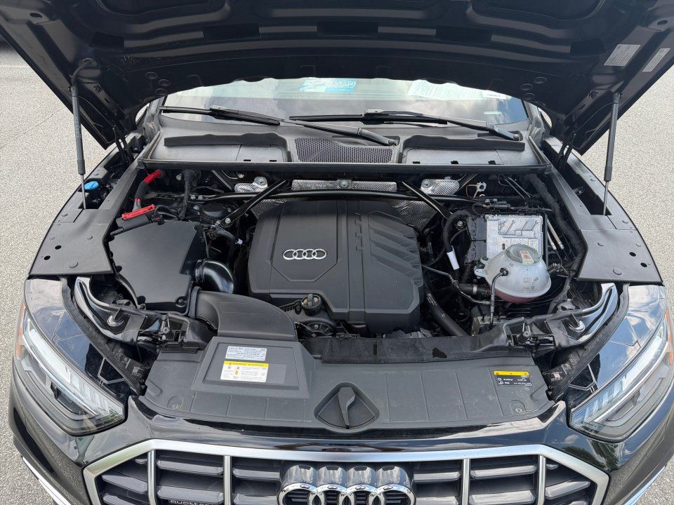Used 2021 Audi Q5 Prestige w/ Prestige Package AWD/4WD image 20