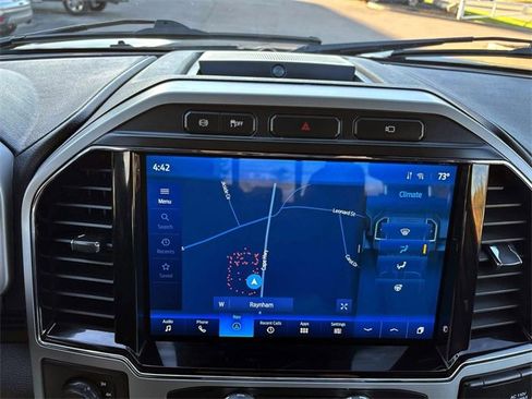 Used 2022 Ford F250 Lariat w/ Lariat Value Package image 22