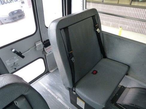 Used 2007 Chevrolet Express 3500 w/ School Bus Package image 22