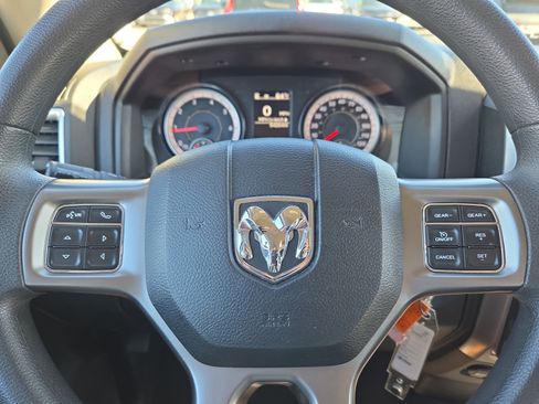 Used 2024 RAM 1500 Classic SLT image 10