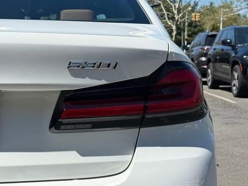 Used 2022 BMW 530i xDrive w/ Convenience Package image 17