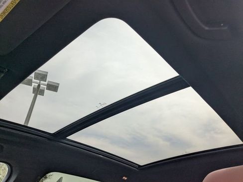 New 2026 BMW X5 sDrive40i image 23