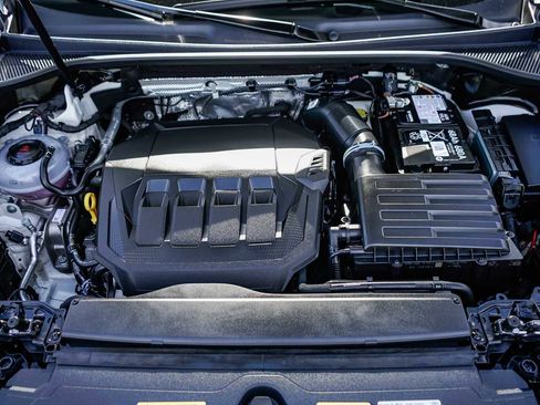 Used 2025 Audi Q3 2.0T Premium w/ Convenience Package image 27