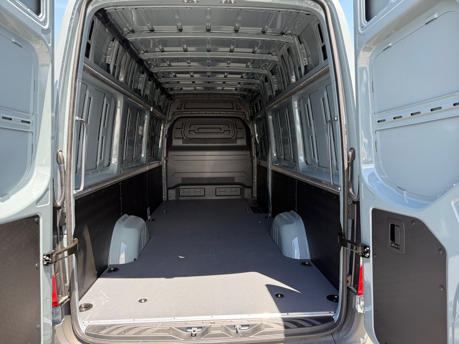 New 2026 Mercedes-Benz Sprinter 2500 image 22
