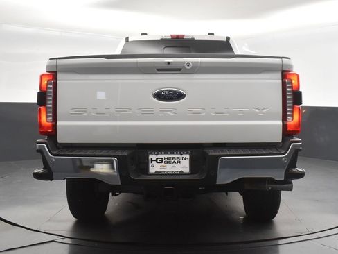 Used 2025 Ford F250 Lariat w/ Lariat Ultimate Package image 7