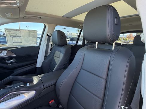 New 2026 Mercedes-Benz GLS 450 4MATIC image 20