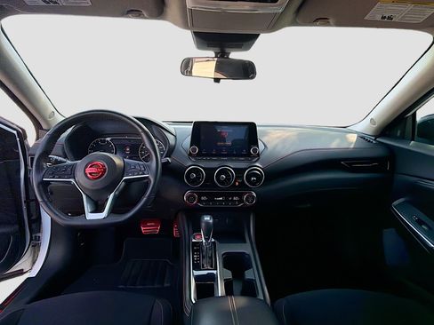 Used 2021 Nissan Sentra SR image 16