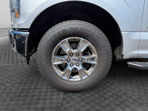 Used 2017 Ford F150 XLT w/ Equipment Group 302A Luxury AWD/4WD image 25