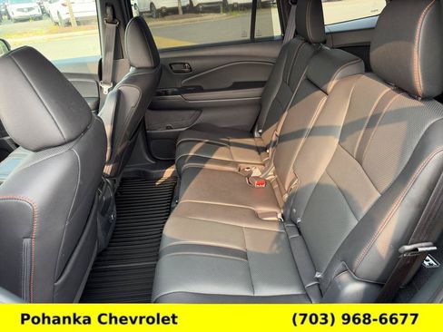 Used 2023 Honda Passport TrailSport image 28