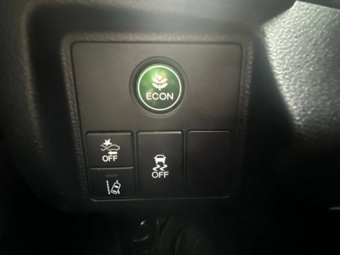 Used 2022 Honda HR-V EX image 8