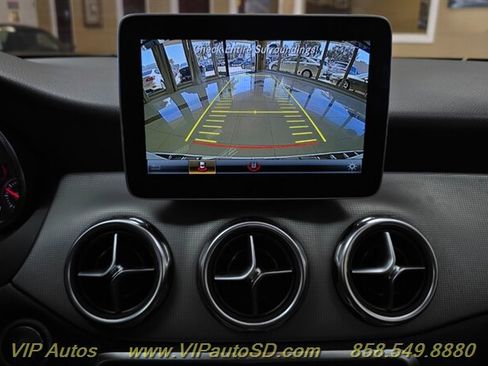 Used 2020 Mercedes-Benz GLA 250 4MATIC w/ Convenience Package image 28