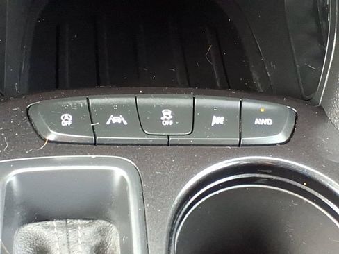 Used 2023 Chevrolet TrailBlazer LT w/ Convenience Package AWD/4WD image 19
