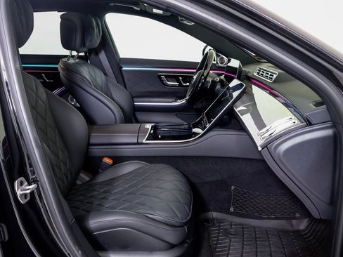 Used 2025 Mercedes-Benz S 580 4MATIC Sedan image 8