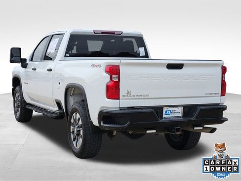 Used 2025 Chevrolet Silverado 2500 Custom image 6